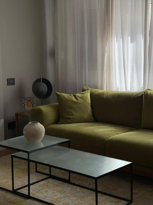 Stunning 1Bd Flat With 50M2 Terrace In The City Center Бухарест Экстерьер фото